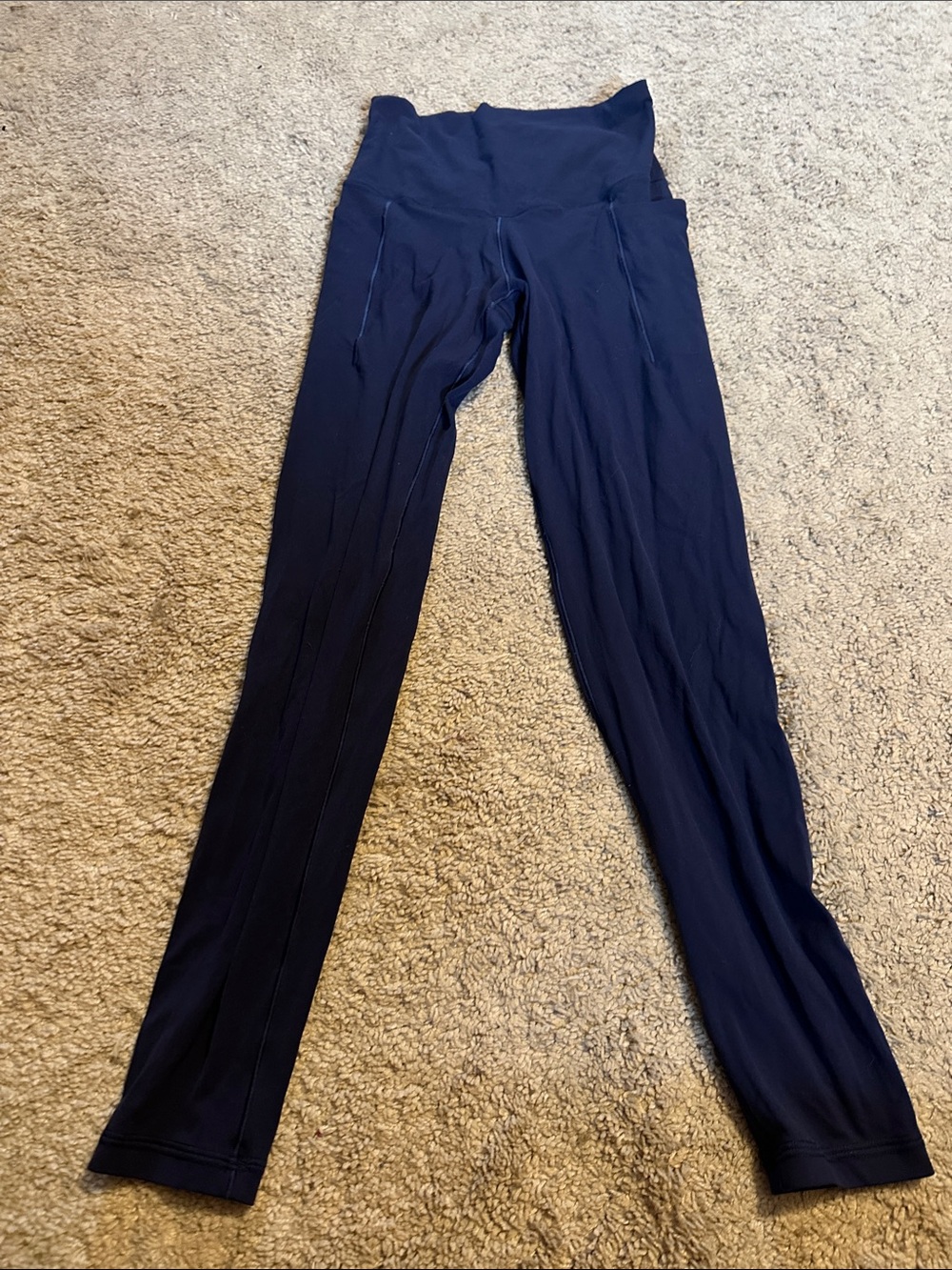High-Waist Navy Leggings with Side Pockets